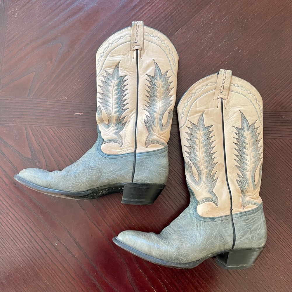 Tony Lama Blue/Cream Womens Boots Size 6.5